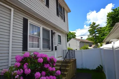 18 Massasoit Rd #C
