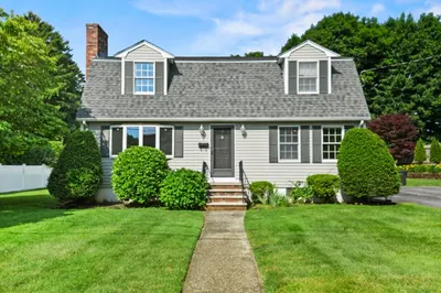 6 Laurel St 1
