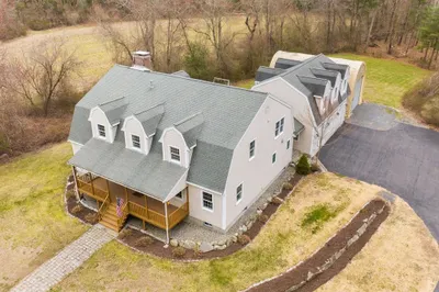 16 Brownfield Drive 1