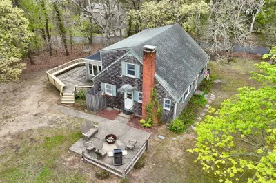 495 Schoolhouse Rd 1