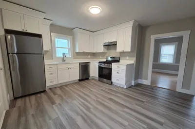 37 Quincy Ave #37