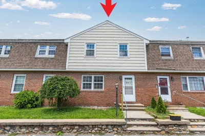 24 Rockingham St #7 1