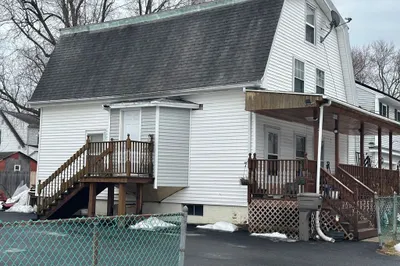 127 Elijah St 1