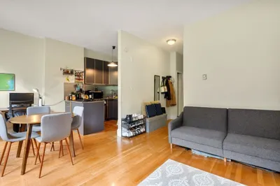182 West Brookline St #3