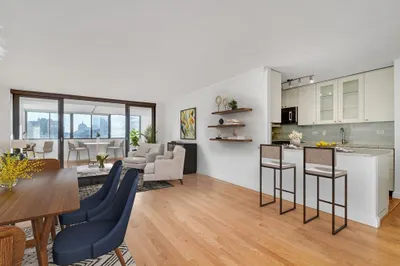 6 Whittier Pl #10N