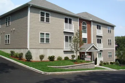 108 California Ave #301