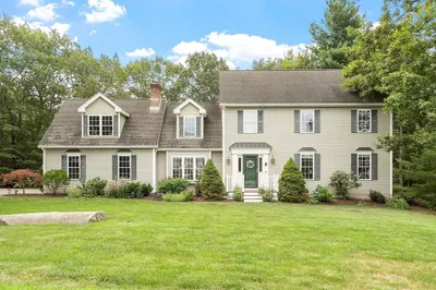 6 Winterberry Ln 1