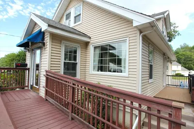 323 W Central St