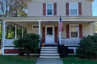 21 Union St 1