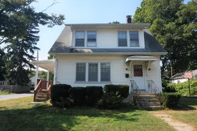 399 Main Street