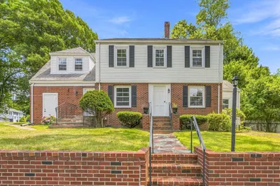 49 Parkside Circle 1