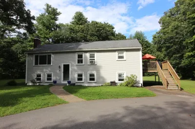 20 Lowell St 1