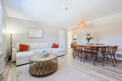 1 Wilbur Terrace #6 1
