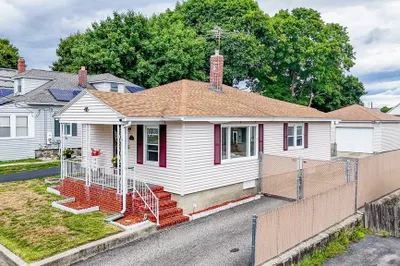 1 Field Ave