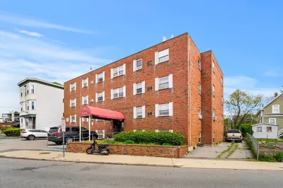 20 Hy-sil Ave 1