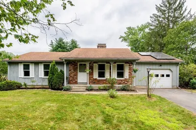 24 Old Amherst Rd 1