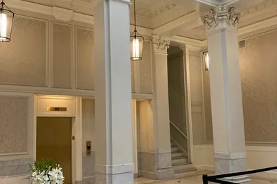21 Beacon Street #11FL
