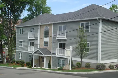 109 California Avenue #304