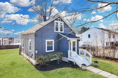 60 Tennyson St 1