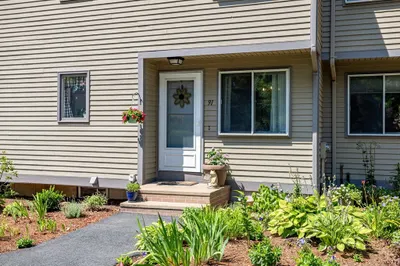 91 Cortland Cir #91 1