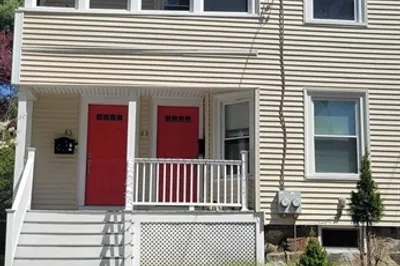 83 Kaposia St #83 1