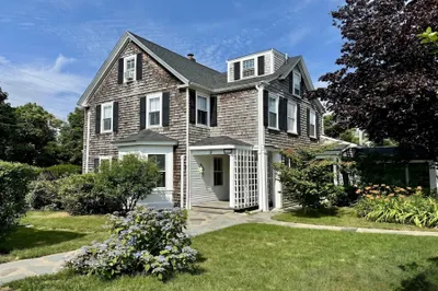 388 Sea St 1