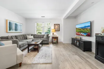 391 Pleasant Street #101