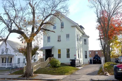 13 West St