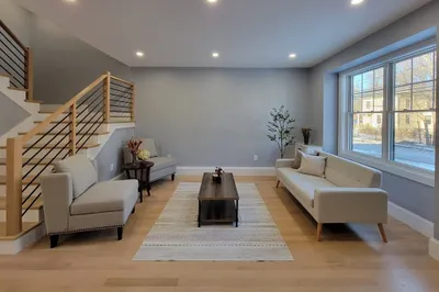 55 Oak Ave 1