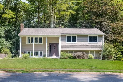 55 Dunster Rd 1