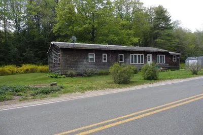 561 Dingle Rd