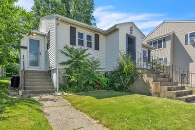 88 Pilgrim Ave 1