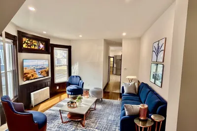 11 Wyoming St #1
