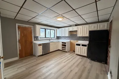 5 Blair Ct #1 1
