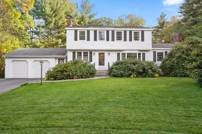 5 Mohawk Rd