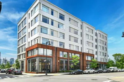 99 Sumner St #408 1