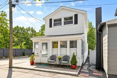 7 Peterson Road 1