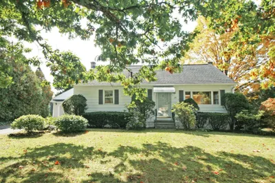 28 South Street 1