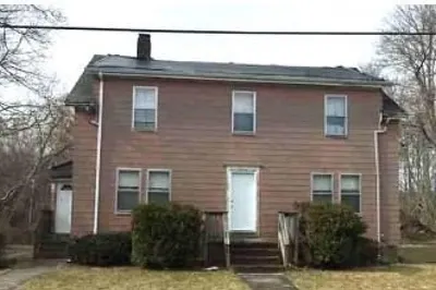 65 Victoria St 1
