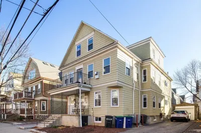 33 Pearson Ave
