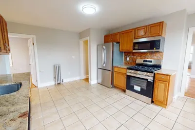 214 Fellsway West #3