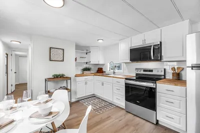 36 Klondike Ave #Ave 1
