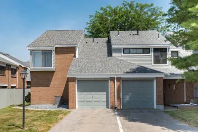 32 Laurelwood Dr #32