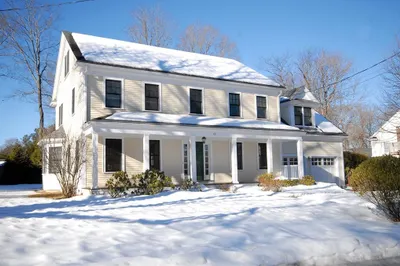 82 Old Bridge Road 1