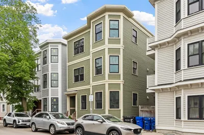 15 Howell St #3 1