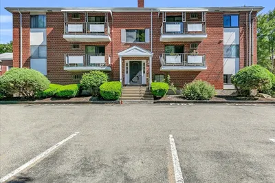 20 Colonial Dr. #5