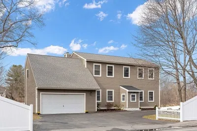 709 Old Bedford Rd 1