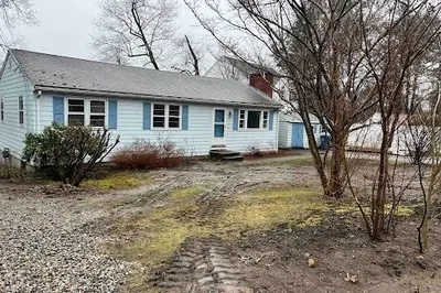 381 Concord Rd