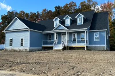 10 York Drive 1