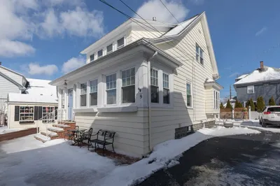 9 Albert Avenue 1